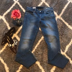 ⭐️Gap Jeans!⭐️